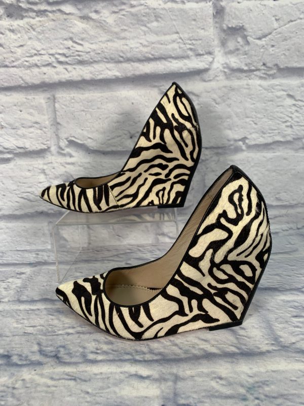 Shoes Heels Wedge By Clothes Mentor In Animal Print, Size: 7 For Discount - Image 2
