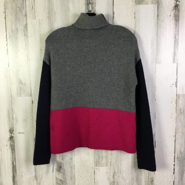 Sweater By C And C In Grey, Size: M For Sale - Image 2