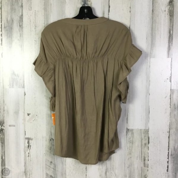 Top Short Sleeve By Clothes Mentor In Beige, Size: S For Discount - Image 2
