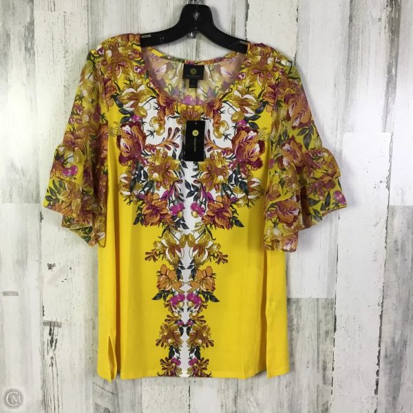 Top Short Sleeve By Jm Collections In Yellow, Size: M on Sale